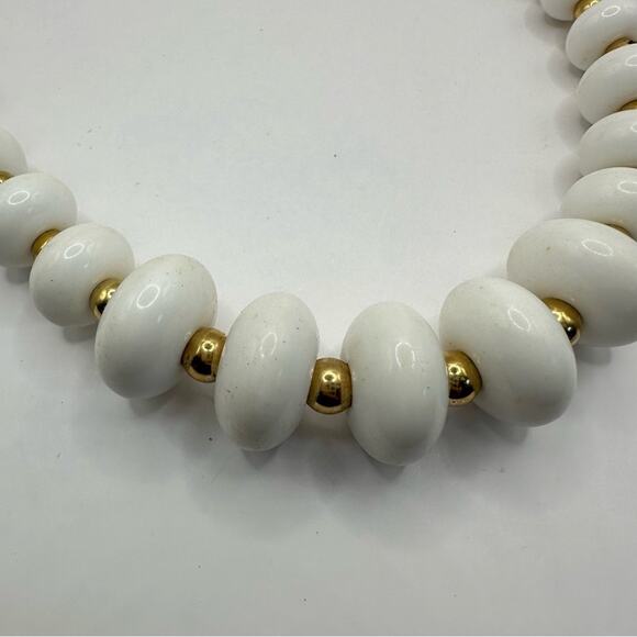 Napier Signed Vintage White Lucite Disc with Gold Spacers Choker Necklace - Picture 2 of 10
